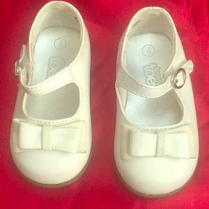 patent leather little girl shoes
